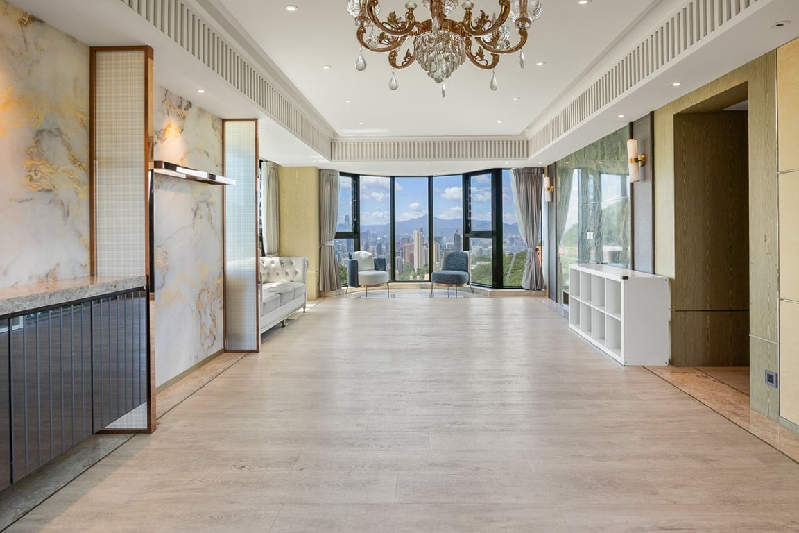 3 Repulse Bay Road