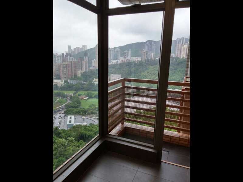 https://img.propertyraptor.com/cdn-cgi/imagedelivery/KD5bF_AFL0JDTbKLWF7z9g/ap8/ap8_001/hornet/prp/img/4dd04fc01804e10ba139694931a010d7.jpg/public