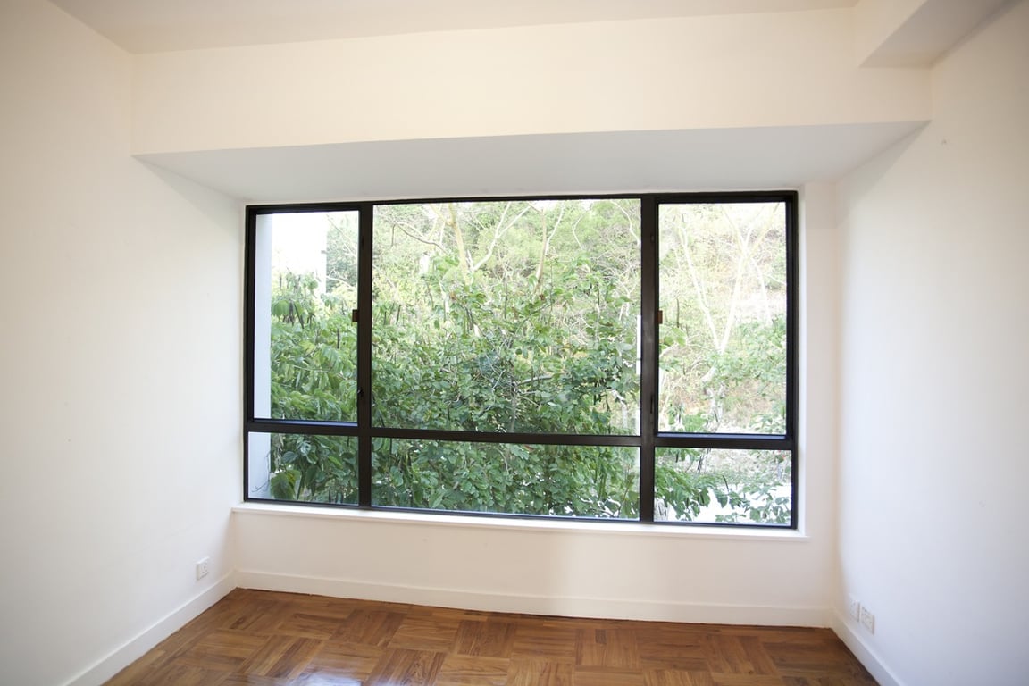 https://img.propertyraptor.com/cdn-cgi/imagedelivery/KD5bF_AFL0JDTbKLWF7z9g/ap8/ap8_001/hornet/prp/img/4e4150d42aa6d18d48512fe33b15ba64-wtm.jpg/public