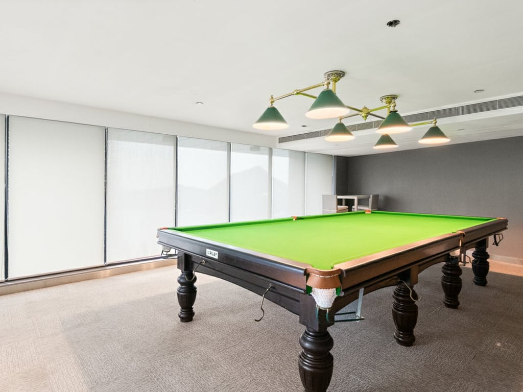 https://img.propertyraptor.com/cdn-cgi/imagedelivery/KD5bF_AFL0JDTbKLWF7z9g/ap8/ap8_001/hornet/prp/img/4e7b6354288384708c6f5a40792a6031-wtm.jpg/public