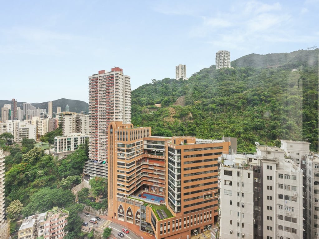 Bamboo Grove Blk 82