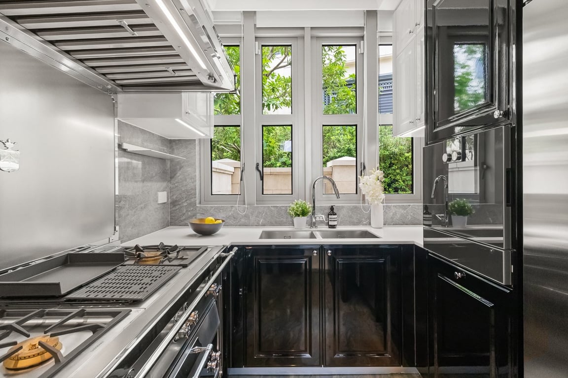 https://img.propertyraptor.com/cdn-cgi/imagedelivery/KD5bF_AFL0JDTbKLWF7z9g/ap8/ap8_001/hornet/prp/img/4f4d39f842fdc97d0267499105d22045-wtm.jpg/public