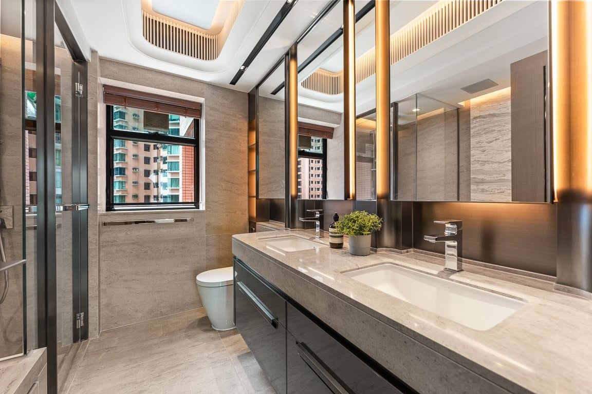 https://img.propertyraptor.com/cdn-cgi/imagedelivery/KD5bF_AFL0JDTbKLWF7z9g/ap8/ap8_001/hornet/prp/img/4f9236f5721977dcbee2a3cad38548a5-wtm.jpg/public
