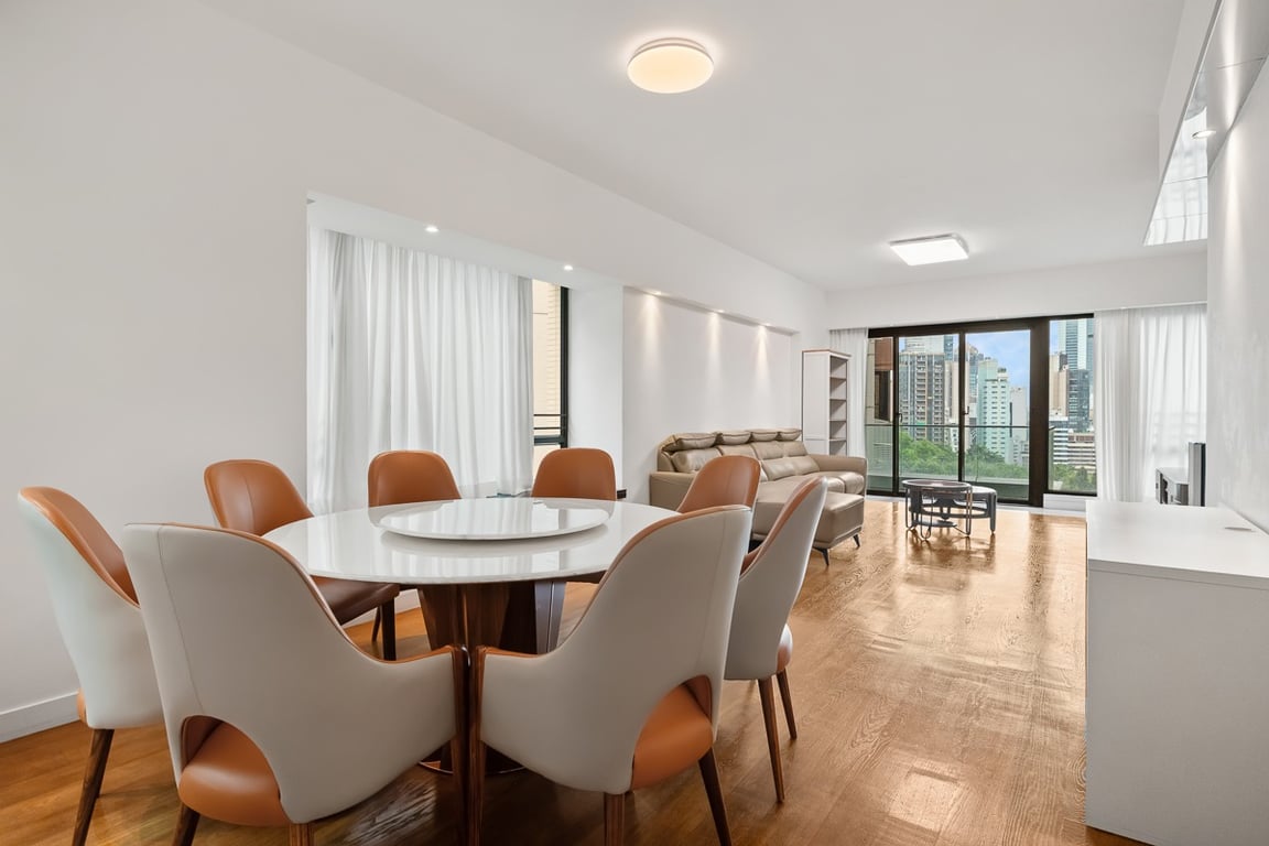 11 Macdonnell Road