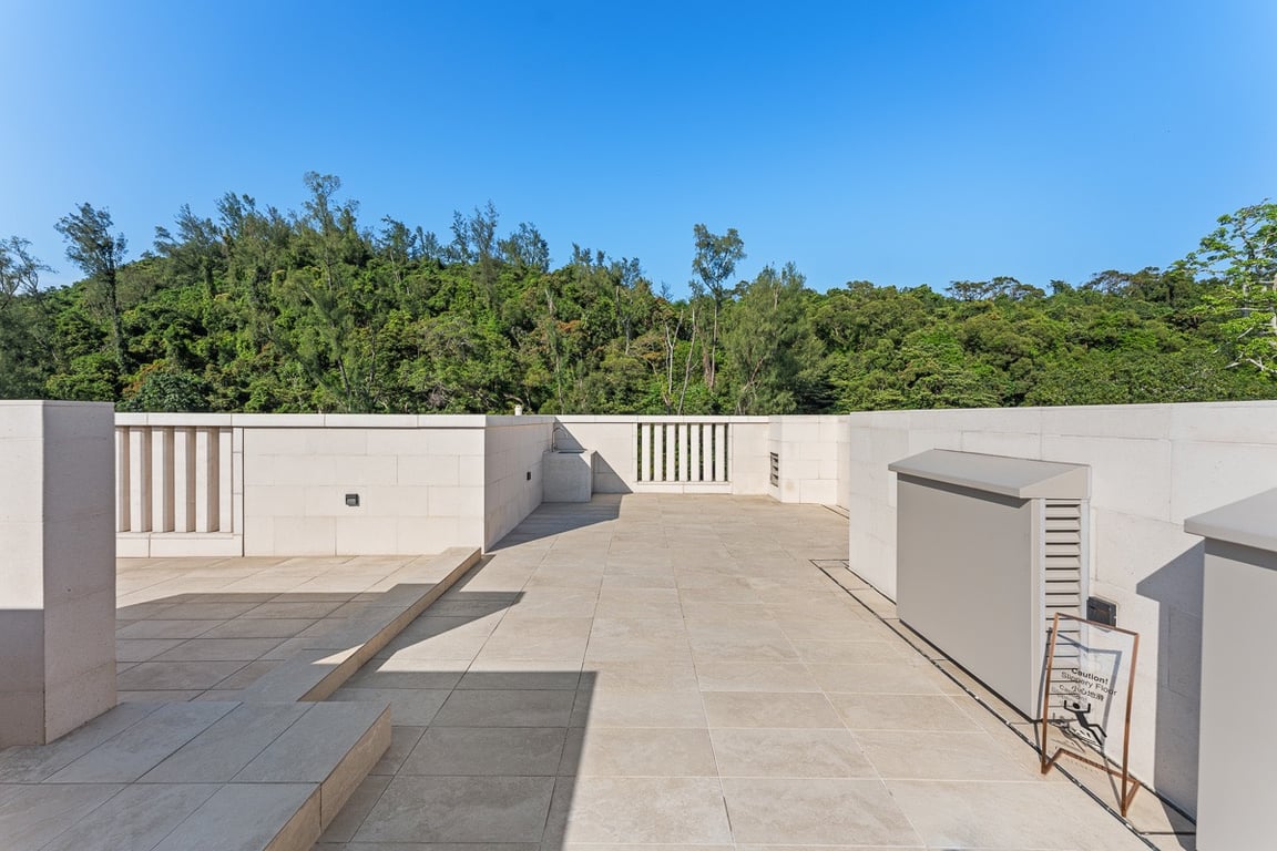 https://img.propertyraptor.com/cdn-cgi/imagedelivery/KD5bF_AFL0JDTbKLWF7z9g/ap8/ap8_001/hornet/prp/img/5109539eea0a4e1c0a88360e0b1f7e27-wtm.jpg/public