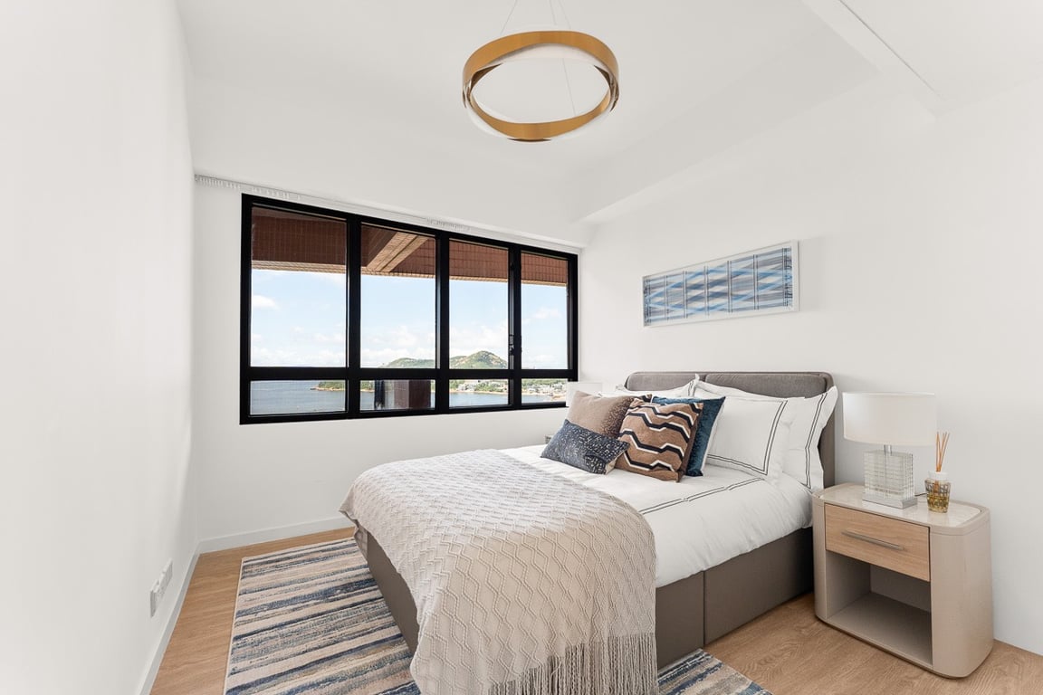 https://img.propertyraptor.com/cdn-cgi/imagedelivery/KD5bF_AFL0JDTbKLWF7z9g/ap8/ap8_001/hornet/prp/img/51c598b89147c340643842ffef28d78e-wtm.jpg/public