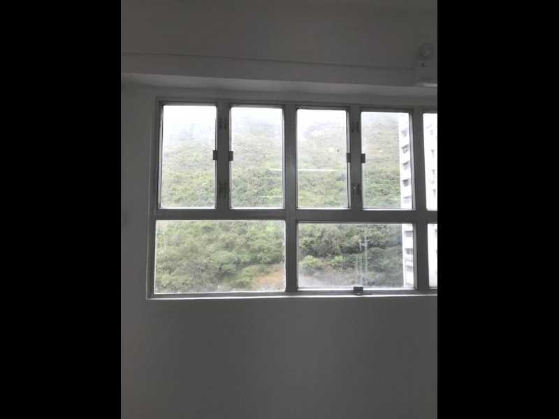 https://img.propertyraptor.com/cdn-cgi/imagedelivery/KD5bF_AFL0JDTbKLWF7z9g/ap8/ap8_001/hornet/prp/img/520a5b33ced97aa26c3366ae55ebf4d7.jpg/public