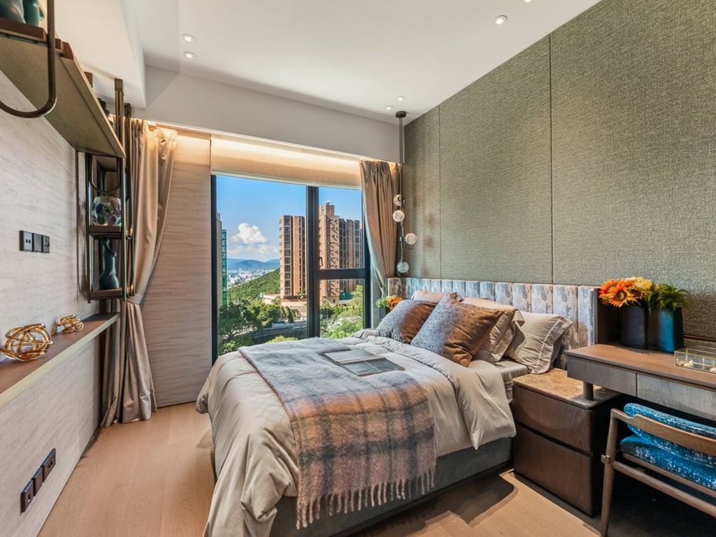 https://img.propertyraptor.com/cdn-cgi/imagedelivery/KD5bF_AFL0JDTbKLWF7z9g/ap8/ap8_001/hornet/prp/img/52c778a9cdd812ea85872f08ed54bd78-wtm.jpg/public