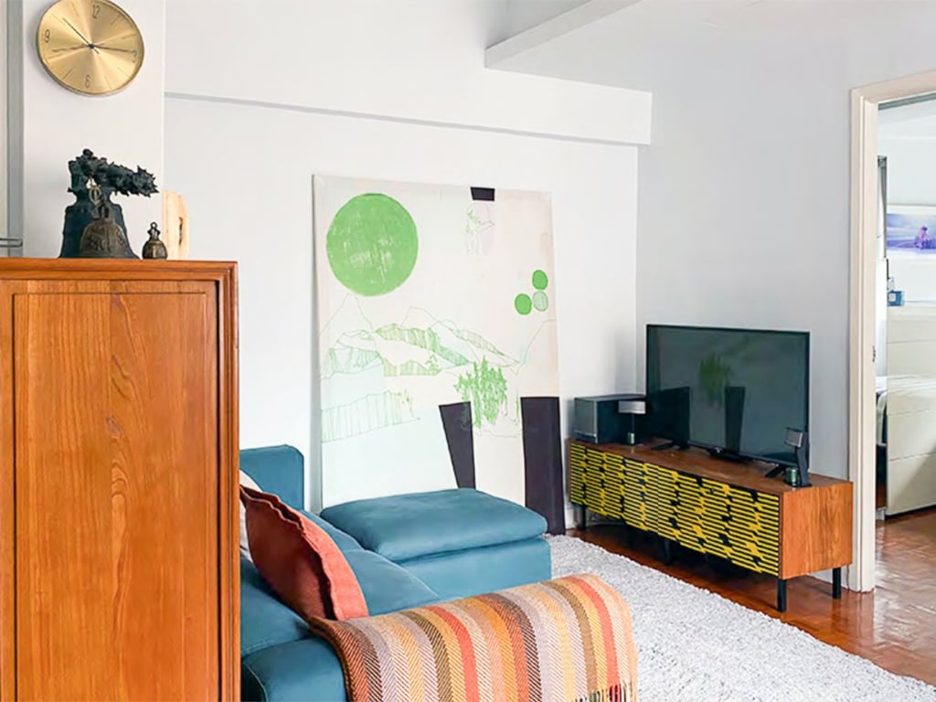 21-23 Sing Woo Road