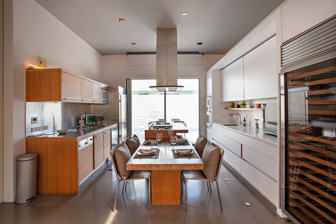 https://img.propertyraptor.com/cdn-cgi/imagedelivery/KD5bF_AFL0JDTbKLWF7z9g/ap8/ap8_001/hornet/prp/img/537c01c16bf09943568aa39346ec61c8-wtm.jpg/public