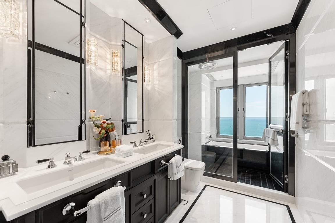 https://img.propertyraptor.com/cdn-cgi/imagedelivery/KD5bF_AFL0JDTbKLWF7z9g/ap8/ap8_001/hornet/prp/img/547ef87c4275ca869de8c03a17442bdd-wtm.jpg/public