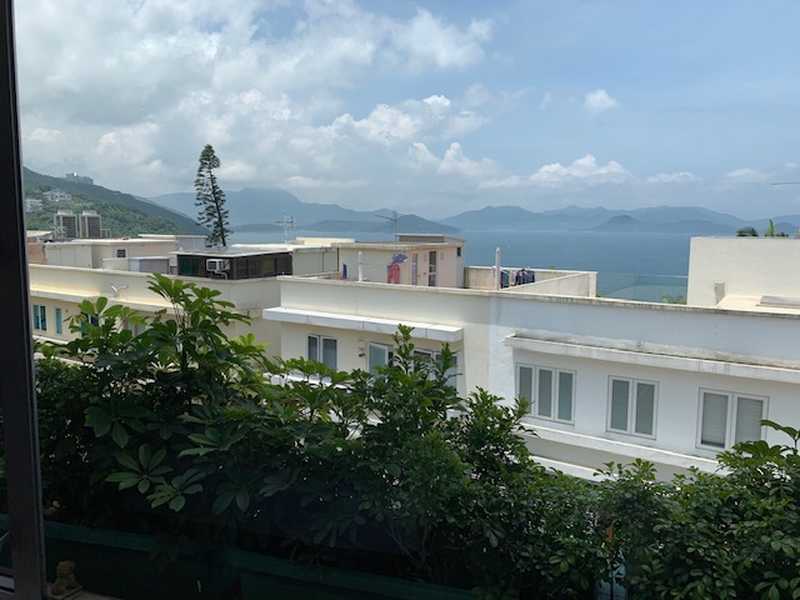 https://img.propertyraptor.com/cdn-cgi/imagedelivery/KD5bF_AFL0JDTbKLWF7z9g/ap8/ap8_001/hornet/prp/img/54d3787f126ea097daccb00bb1339a67.jpg/public
