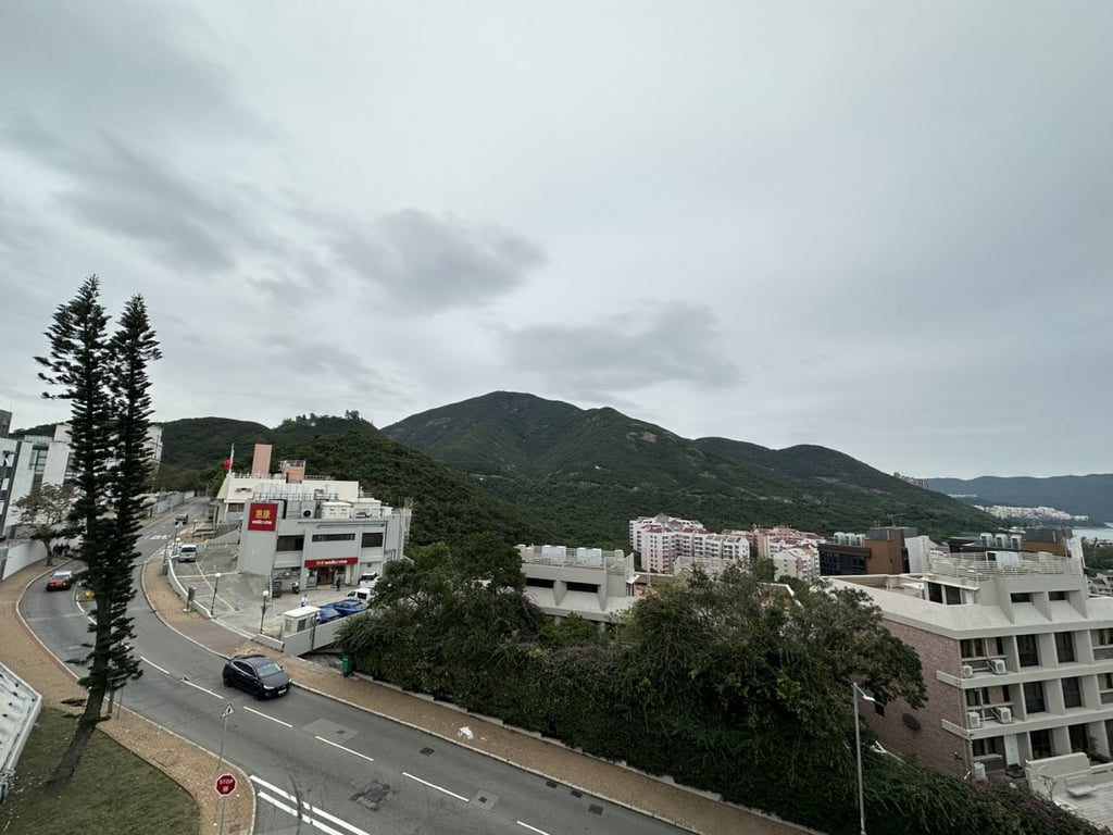 Horizon Drive No.1, Chung Hom Kok Road 44 46 48 & 50