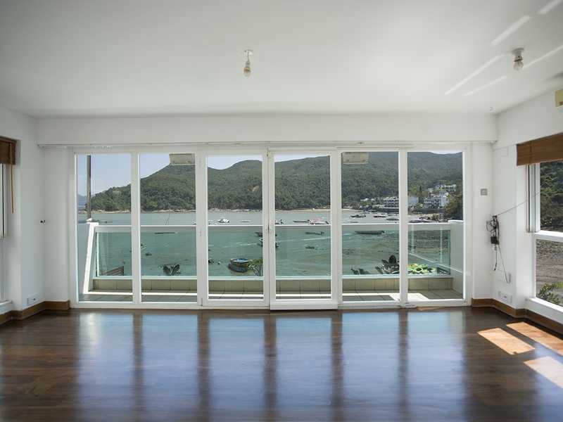 https://img.propertyraptor.com/cdn-cgi/imagedelivery/KD5bF_AFL0JDTbKLWF7z9g/ap8/ap8_001/hornet/prp/img/55bfce290cc4b506709f684484f19946.jpg/public