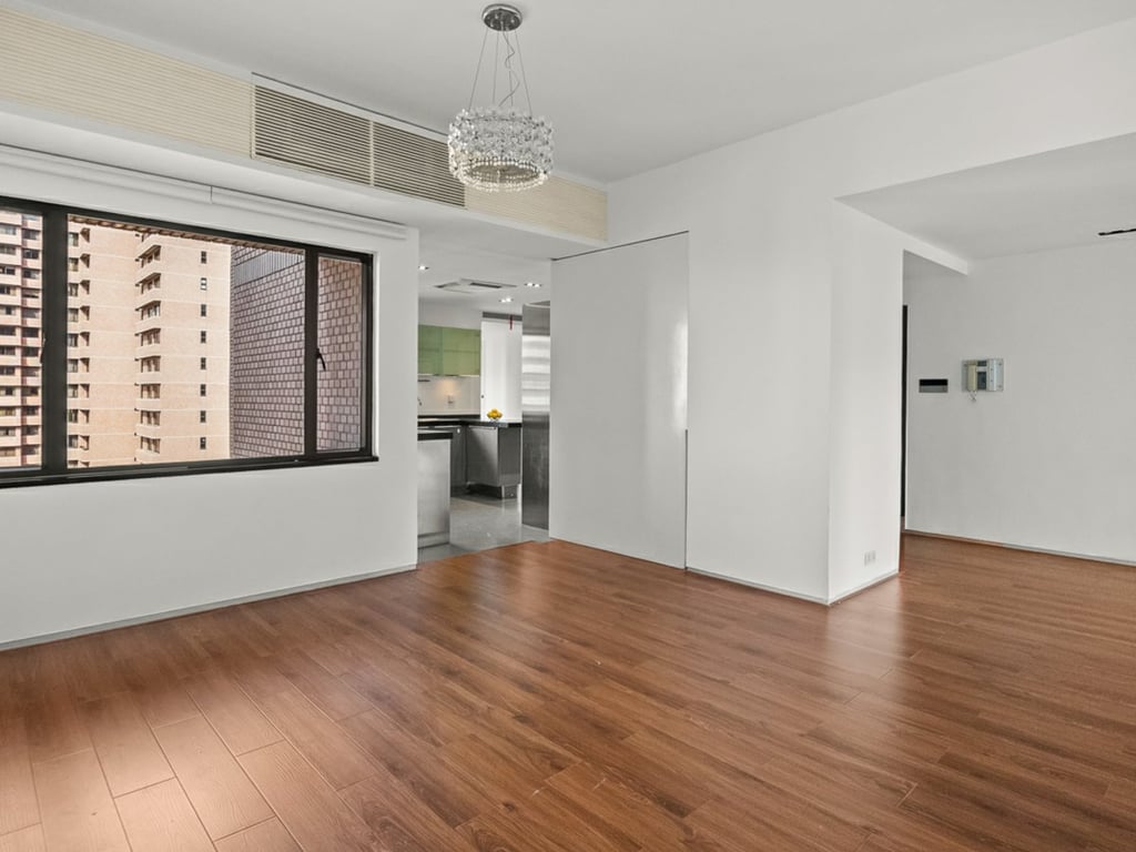 Hong Kong Parkview Twr 8