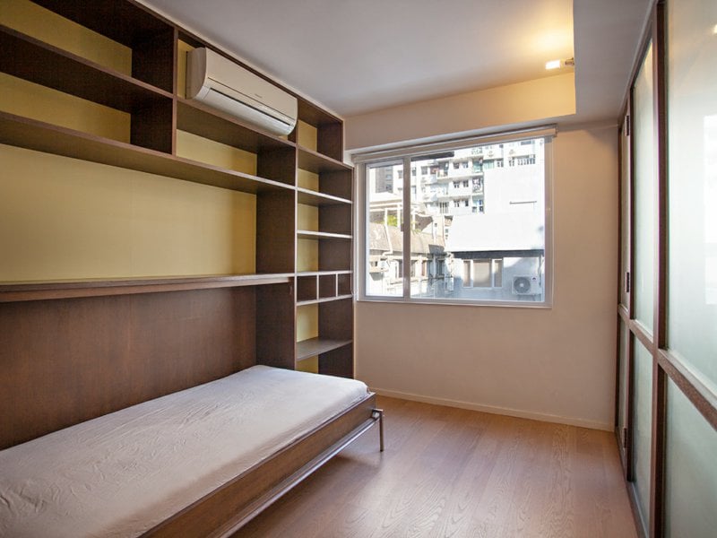 https://img.propertyraptor.com/cdn-cgi/imagedelivery/KD5bF_AFL0JDTbKLWF7z9g/ap8/ap8_001/hornet/prp/img/56836e40e7ec9352b823b6518318bd7c.jpg/public