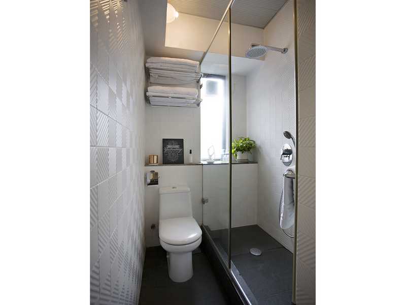 https://img.propertyraptor.com/cdn-cgi/imagedelivery/KD5bF_AFL0JDTbKLWF7z9g/ap8/ap8_001/hornet/prp/img/5764ae67e07fc44ce26ca24b1a5cddf5.jpg/public