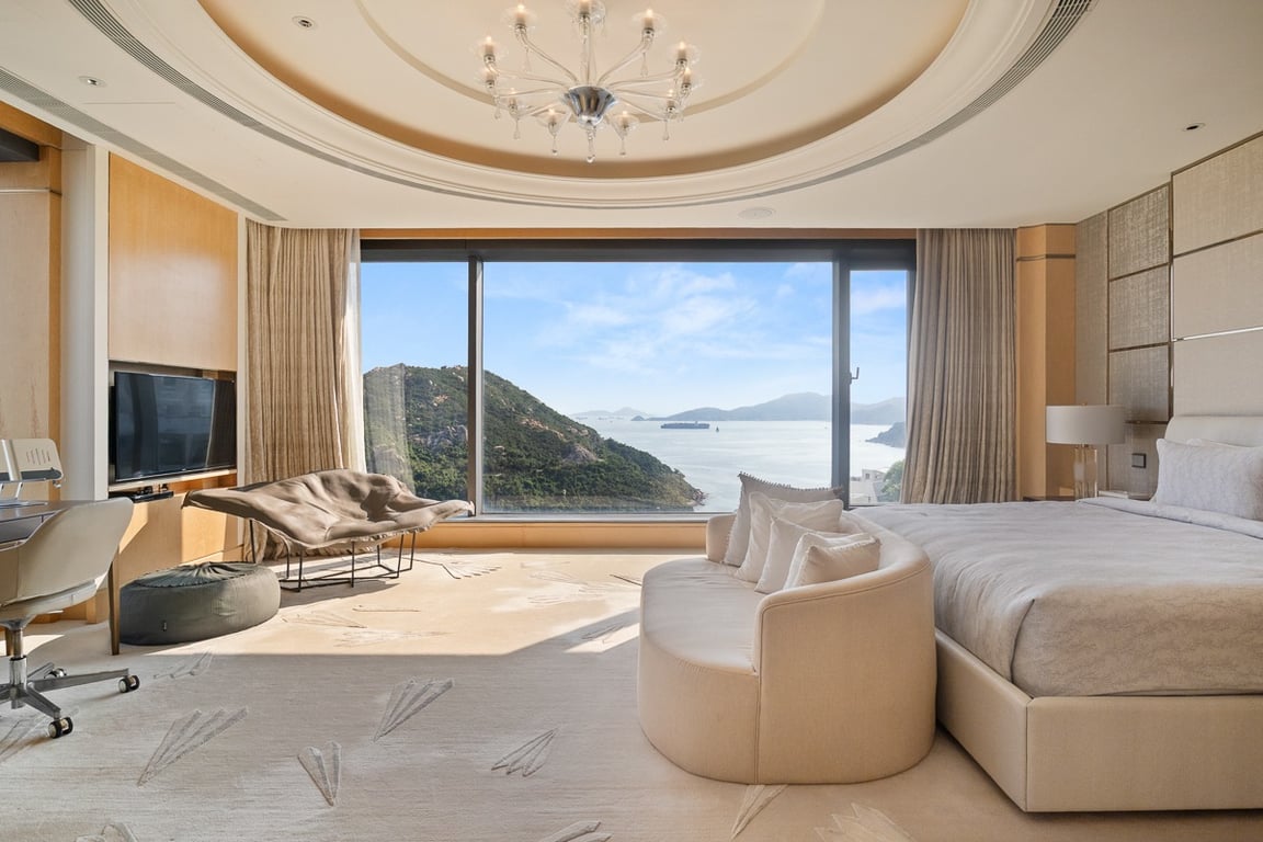 https://img.propertyraptor.com/cdn-cgi/imagedelivery/KD5bF_AFL0JDTbKLWF7z9g/ap8/ap8_001/hornet/prp/img/5774890f1247e40a3555e7e5ad056e62-wtm.jpg/public