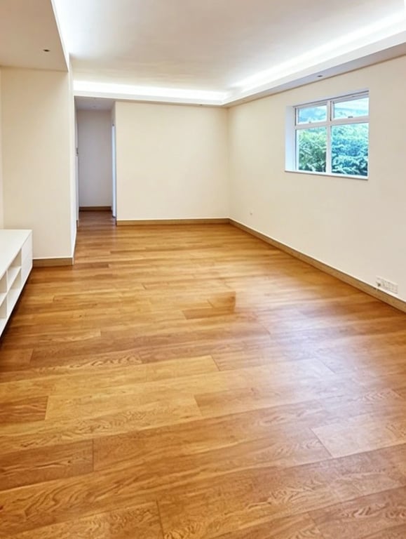 https://img.propertyraptor.com/cdn-cgi/imagedelivery/KD5bF_AFL0JDTbKLWF7z9g/ap8/ap8_001/hornet/prp/img/57ac8ac6240d2e50fcc8d25249bf79b1-wtm.jpg/public