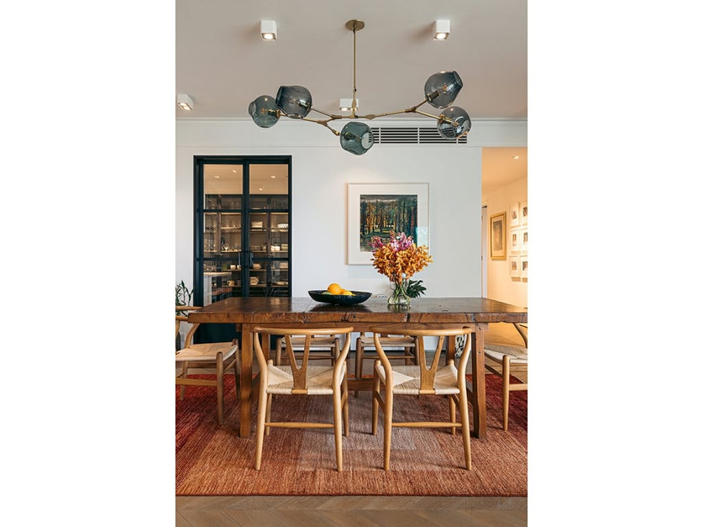 https://img.propertyraptor.com/cdn-cgi/imagedelivery/KD5bF_AFL0JDTbKLWF7z9g/ap8/ap8_001/hornet/prp/img/57e56d8b3f2f73e5be1c365db533aa34.jpg/public