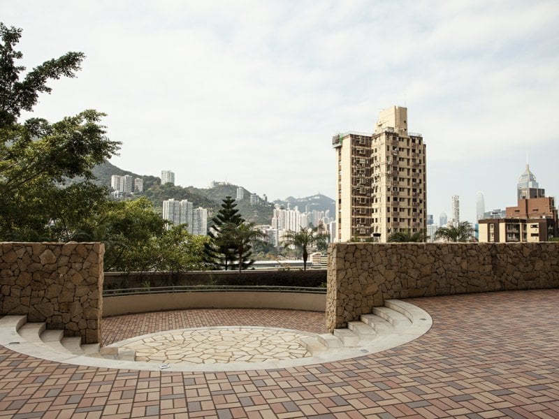 https://img.propertyraptor.com/cdn-cgi/imagedelivery/KD5bF_AFL0JDTbKLWF7z9g/ap8/ap8_001/hornet/prp/img/58405ffe629b68e7bb368613322c9648.jpg/public