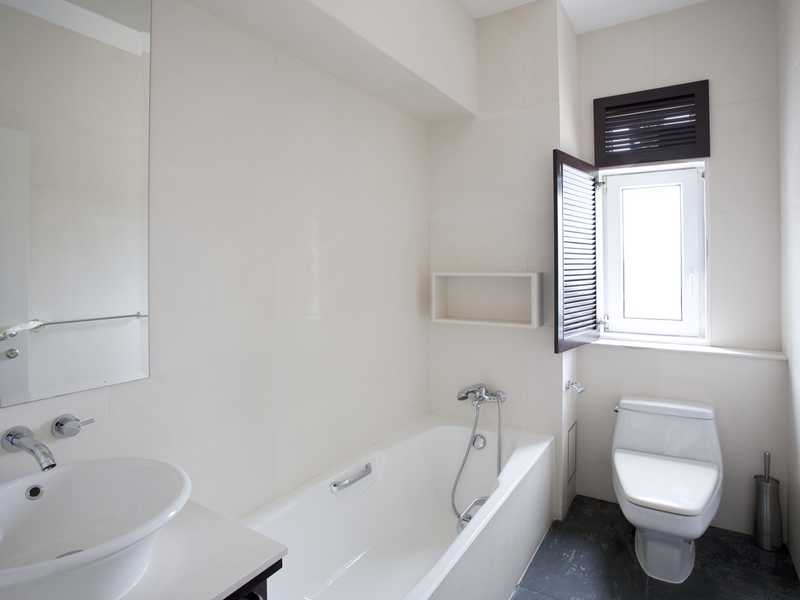 https://img.propertyraptor.com/cdn-cgi/imagedelivery/KD5bF_AFL0JDTbKLWF7z9g/ap8/ap8_001/hornet/prp/img/58665ec28b700c2cf9a04ad0c01bbcce.jpg/public