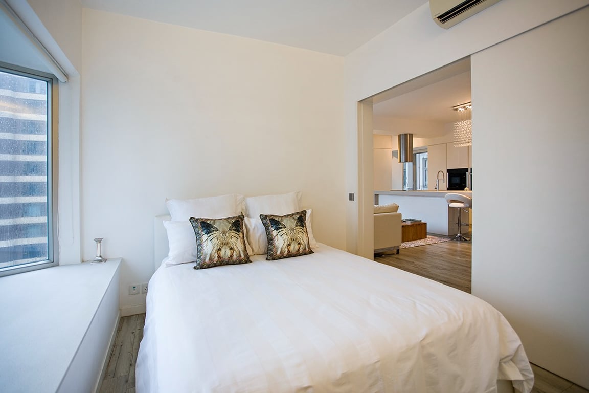 https://img.propertyraptor.com/cdn-cgi/imagedelivery/KD5bF_AFL0JDTbKLWF7z9g/ap8/ap8_001/hornet/prp/img/587280818a101c6a46b5a79cd78858d6-wtm.jpg/public