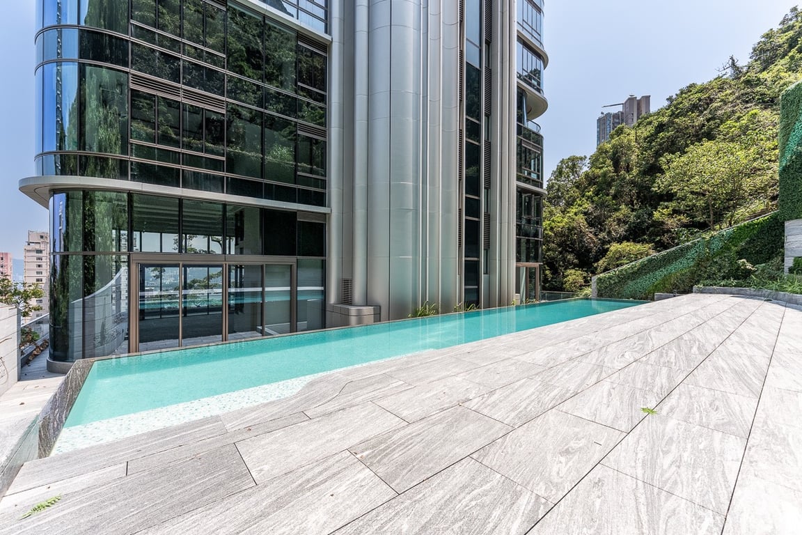 https://img.propertyraptor.com/cdn-cgi/imagedelivery/KD5bF_AFL0JDTbKLWF7z9g/ap8/ap8_001/hornet/prp/img/589268a73e250a172bdbea84bf5857c7-wtm.jpg/public