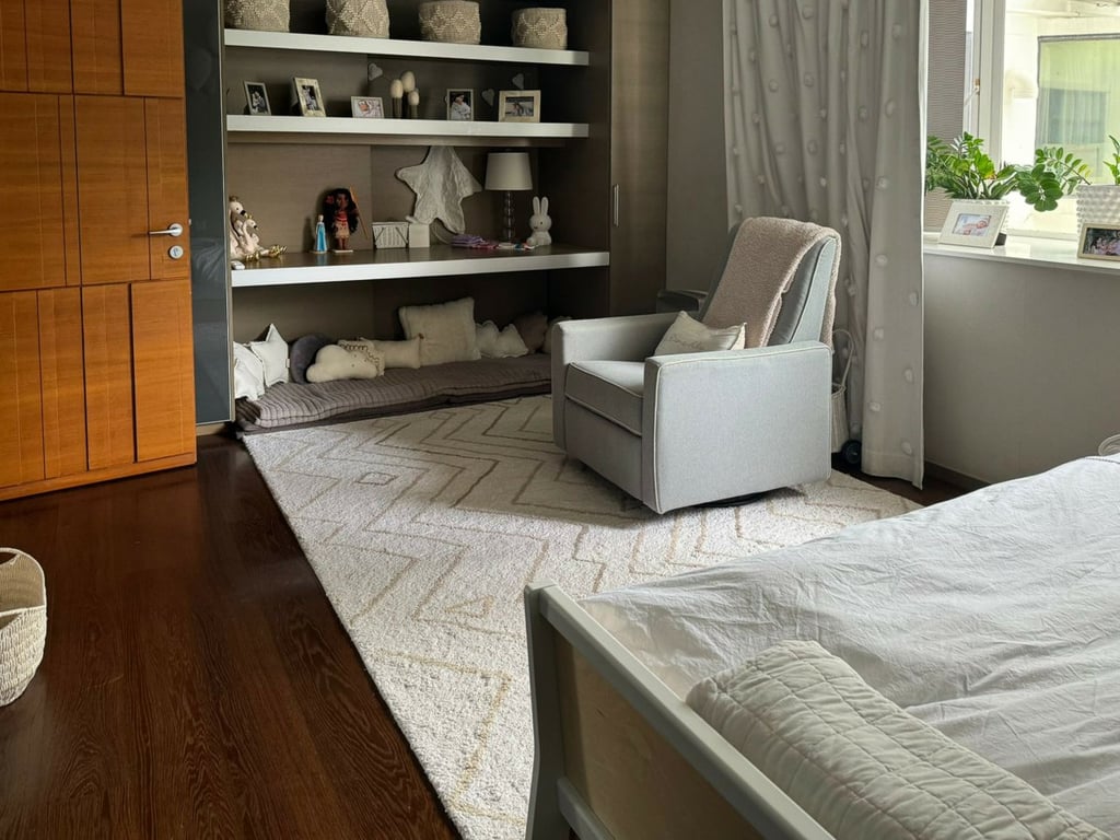 https://img.propertyraptor.com/cdn-cgi/imagedelivery/KD5bF_AFL0JDTbKLWF7z9g/ap8/ap8_001/hornet/prp/img/5902eaf5f41d5bfadfe2419763fc9da3.jpg/public