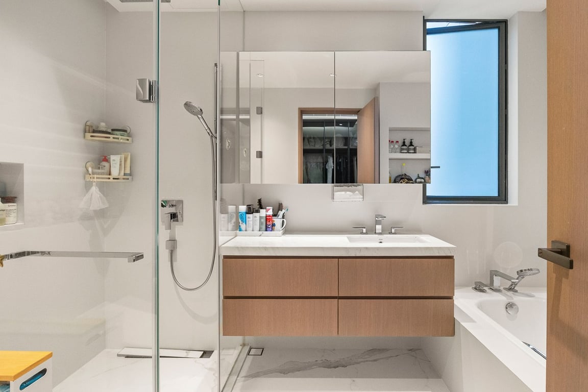 https://img.propertyraptor.com/cdn-cgi/imagedelivery/KD5bF_AFL0JDTbKLWF7z9g/ap8/ap8_001/hornet/prp/img/5955a557bd677ac385b7adc0b4e3ede0-wtm.jpg/public