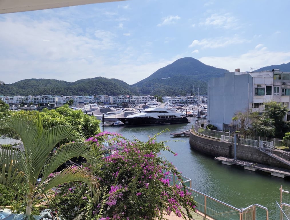 Marina Cove