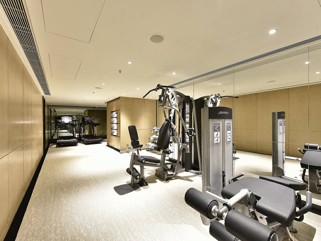 https://img.propertyraptor.com/cdn-cgi/imagedelivery/KD5bF_AFL0JDTbKLWF7z9g/ap8/ap8_001/hornet/prp/img/59efac4d7175ecc72615b94a7bb24e6d.jpg/public