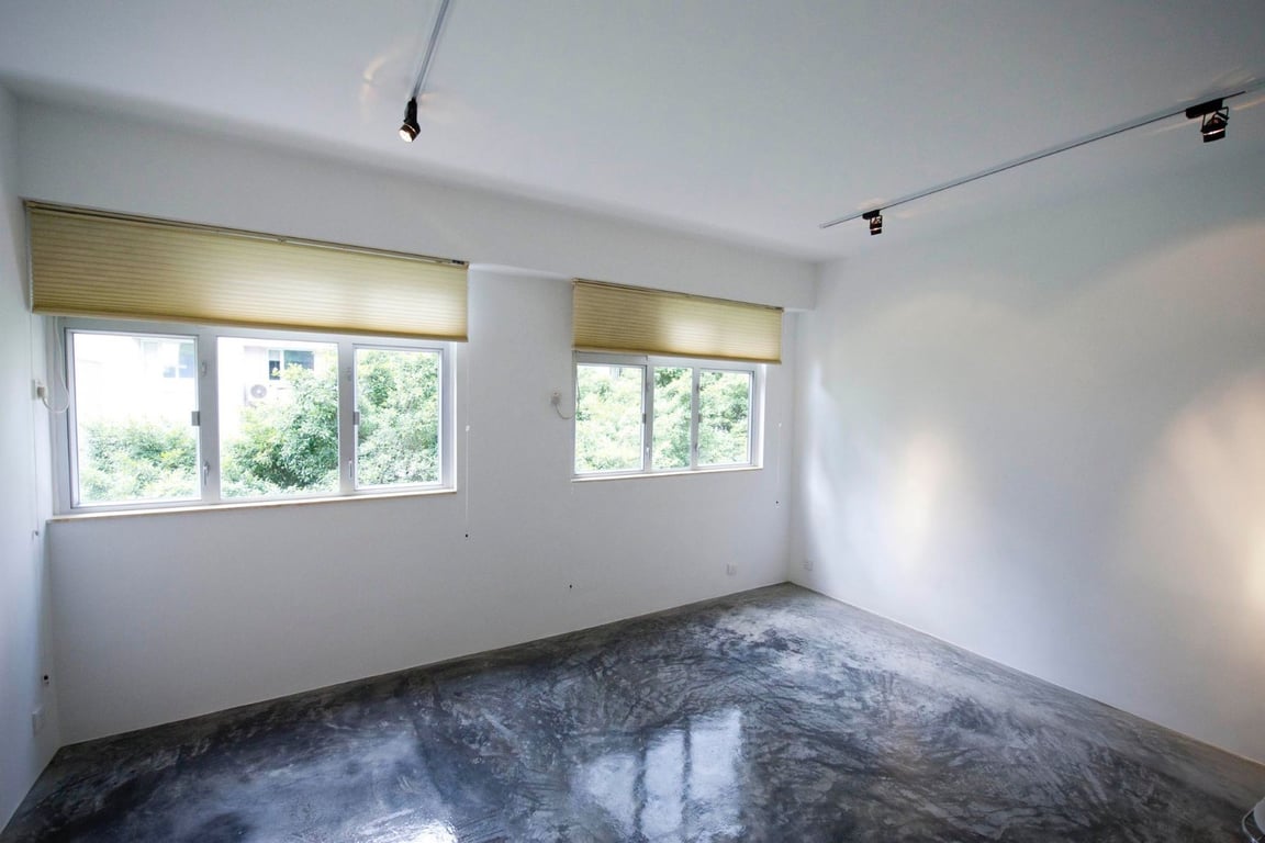https://img.propertyraptor.com/cdn-cgi/imagedelivery/KD5bF_AFL0JDTbKLWF7z9g/ap8/ap8_001/hornet/prp/img/5aafe177906f38000cca0365a6501f92-wtm.jpg/public