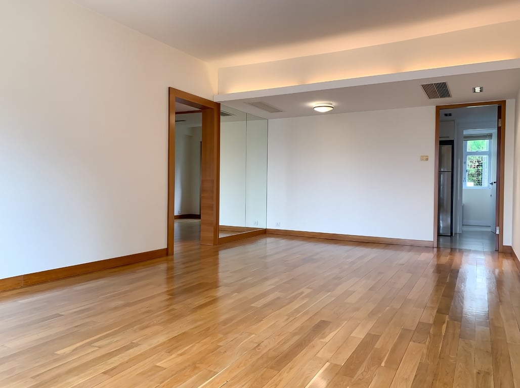 https://img.propertyraptor.com/cdn-cgi/imagedelivery/KD5bF_AFL0JDTbKLWF7z9g/ap8/ap8_001/hornet/prp/img/5b450e6bc93966a9ff71a8dceed02b85-wtm.jpg/public