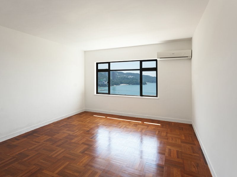 Repulse Bay Apartments