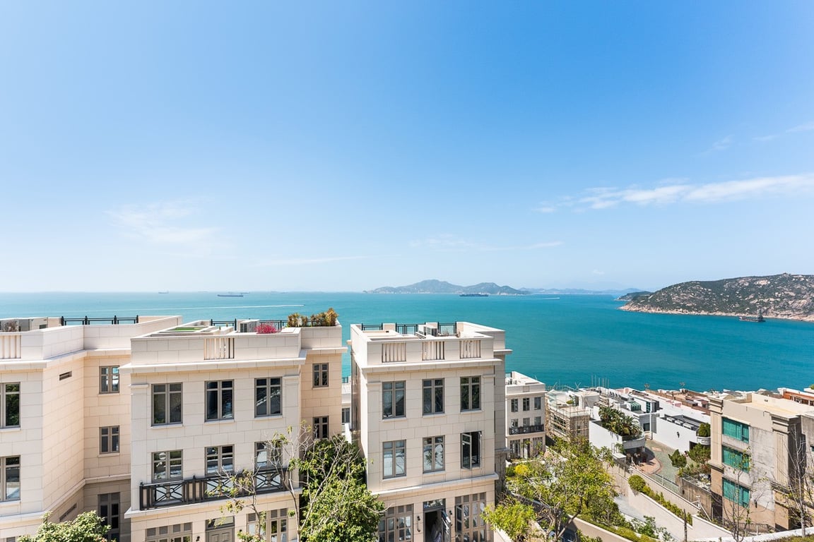 https://img.propertyraptor.com/cdn-cgi/imagedelivery/KD5bF_AFL0JDTbKLWF7z9g/ap8/ap8_001/hornet/prp/img/5c4dd1ec9dd0aedf0078cc140fa02a63-wtm.jpg/public