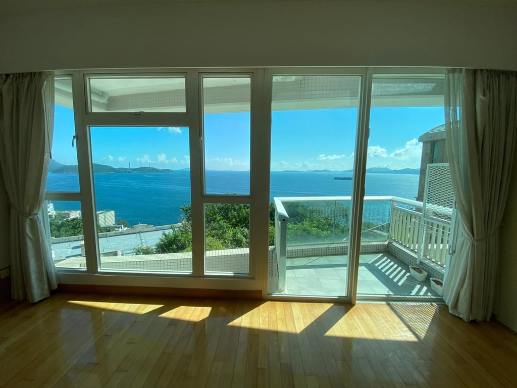 https://img.propertyraptor.com/cdn-cgi/imagedelivery/KD5bF_AFL0JDTbKLWF7z9g/ap8/ap8_001/hornet/prp/img/5d8c00d75f4388bc40ee46fe4d27ae5e-wtm.jpg/public