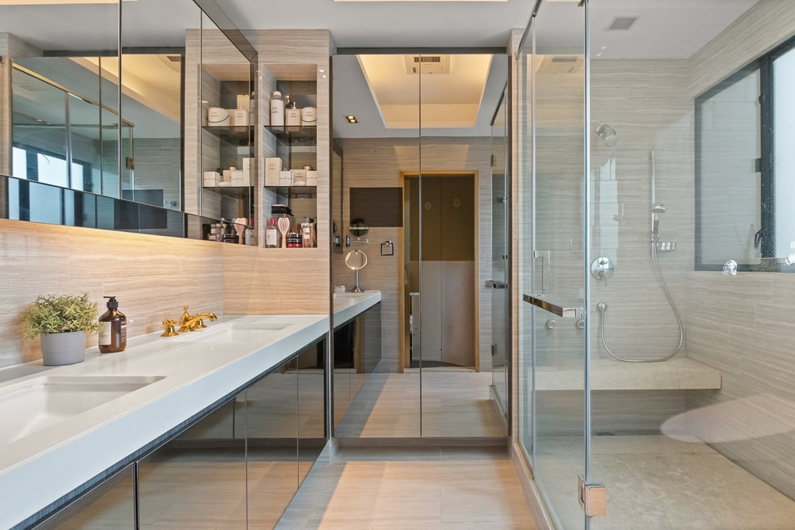 https://img.propertyraptor.com/cdn-cgi/imagedelivery/KD5bF_AFL0JDTbKLWF7z9g/ap8/ap8_001/hornet/prp/img/5d99bc3545137797be20ba23237d725e-wtm.jpg/public