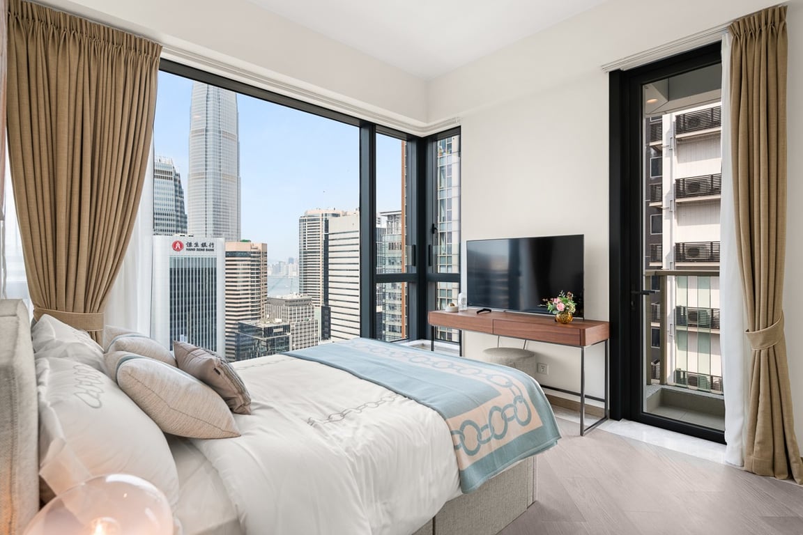https://img.propertyraptor.com/cdn-cgi/imagedelivery/KD5bF_AFL0JDTbKLWF7z9g/ap8/ap8_001/hornet/prp/img/5e128ac3b9aed290a196c496d01f15aa-wtm.jpg/public