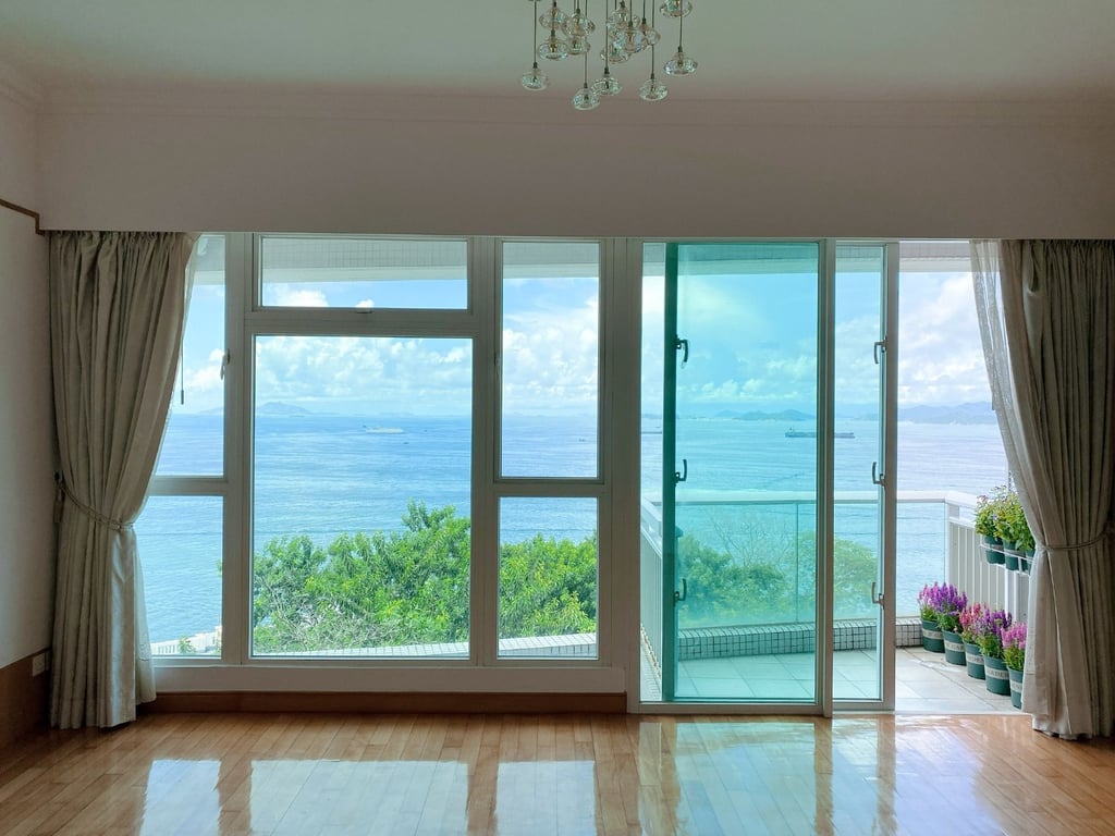https://img.propertyraptor.com/cdn-cgi/imagedelivery/KD5bF_AFL0JDTbKLWF7z9g/ap8/ap8_001/hornet/prp/img/5e3b91e67466abb35e4ca5e673087fd1-wtm.jpg/public