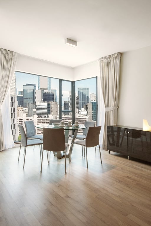 https://img.propertyraptor.com/cdn-cgi/imagedelivery/KD5bF_AFL0JDTbKLWF7z9g/ap8/ap8_001/hornet/prp/img/5e6a870da97f88adceca50ec46220a57-wtm.jpg/public