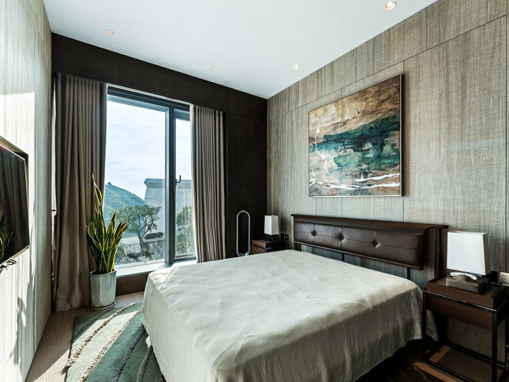 https://img.propertyraptor.com/cdn-cgi/imagedelivery/KD5bF_AFL0JDTbKLWF7z9g/ap8/ap8_001/hornet/prp/img/5f1977b87f63c8d2ebbd992ffa01bdf7-wtm.jpg/public