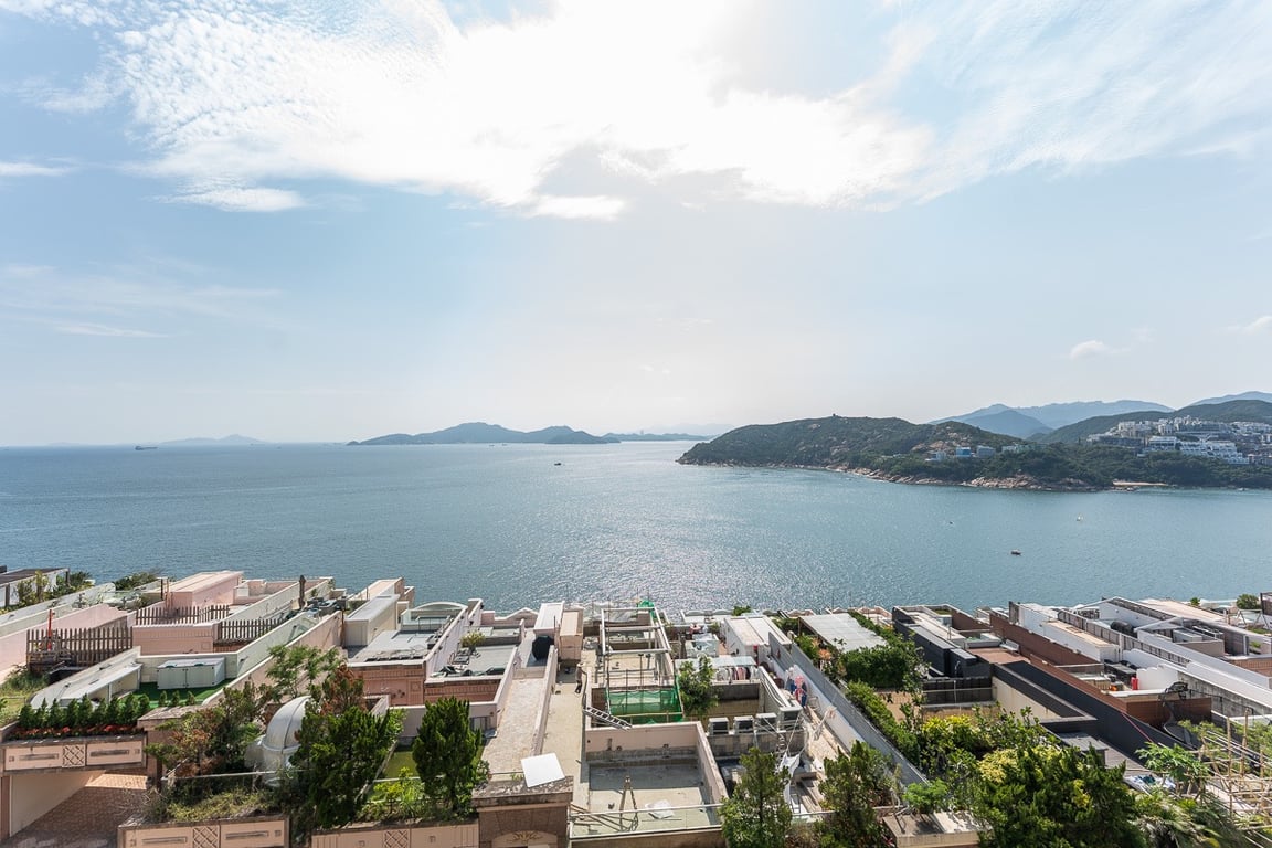 https://img.propertyraptor.com/cdn-cgi/imagedelivery/KD5bF_AFL0JDTbKLWF7z9g/ap8/ap8_001/hornet/prp/img/5fc06126318a6c75dcd71ea8baeba522-wtm.jpg/public