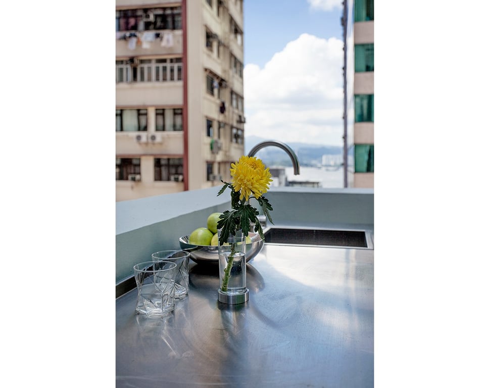 https://img.propertyraptor.com/cdn-cgi/imagedelivery/KD5bF_AFL0JDTbKLWF7z9g/ap8/ap8_001/hornet/prp/img/5fd4f807422b237cd5f408bdaf40bc86-wtm.jpg/public