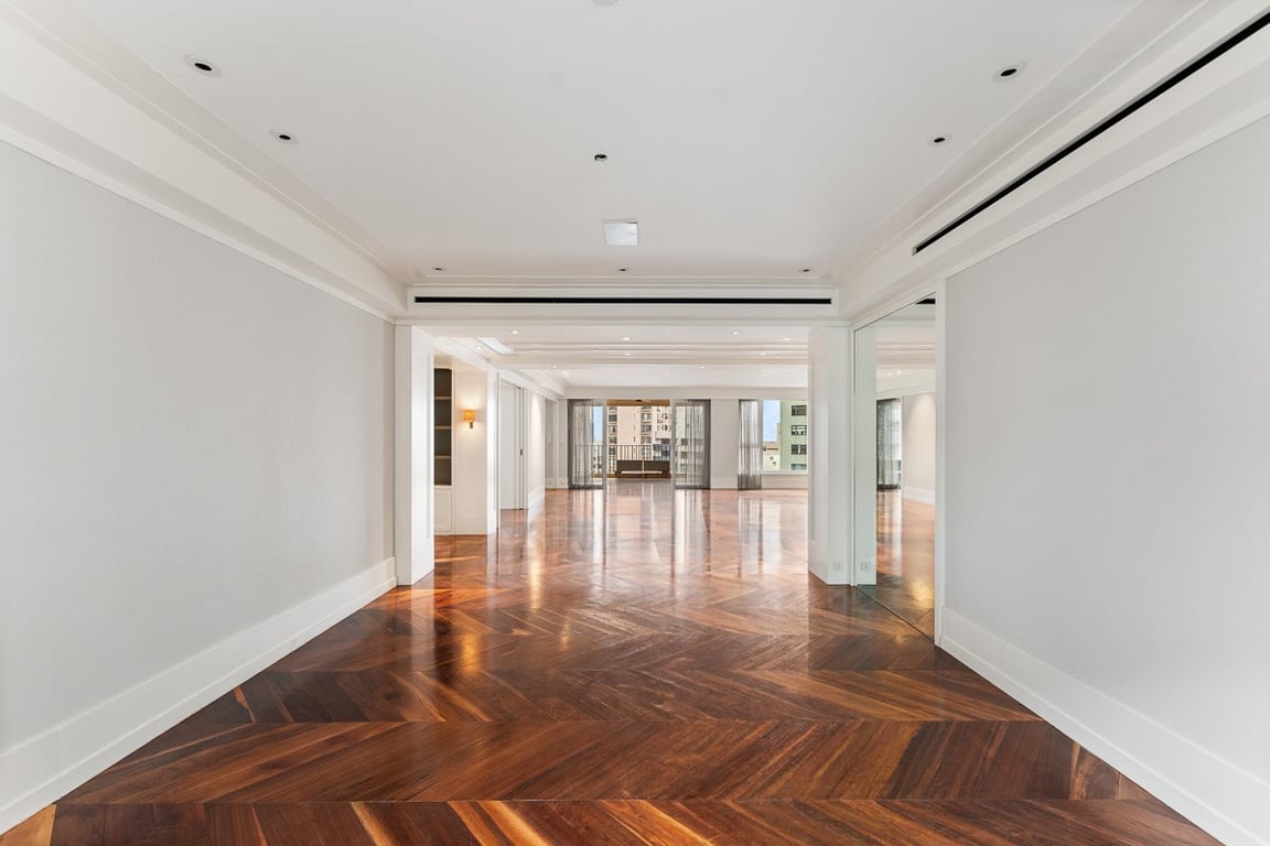 https://img.propertyraptor.com/cdn-cgi/imagedelivery/KD5bF_AFL0JDTbKLWF7z9g/ap8/ap8_001/hornet/prp/img/6032fc821304f6fc4c535624728bb4a7-wtm.jpg/public