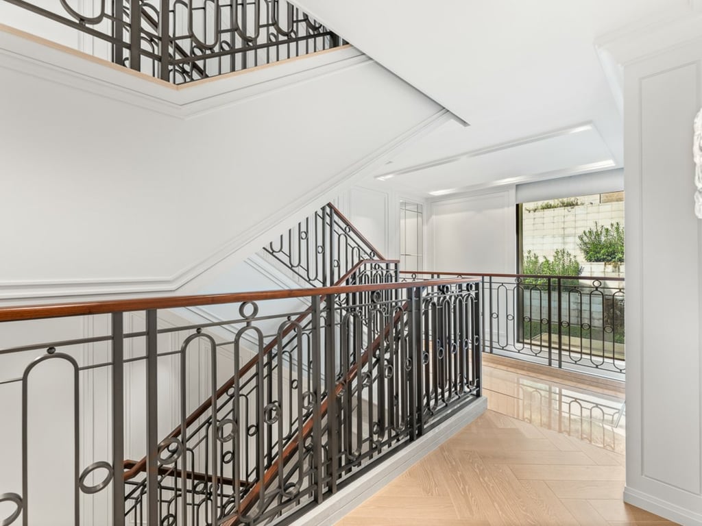 https://img.propertyraptor.com/cdn-cgi/imagedelivery/KD5bF_AFL0JDTbKLWF7z9g/ap8/ap8_001/hornet/prp/img/606690747c4ee911ec13d74843ce15d2-wtm.jpg/public