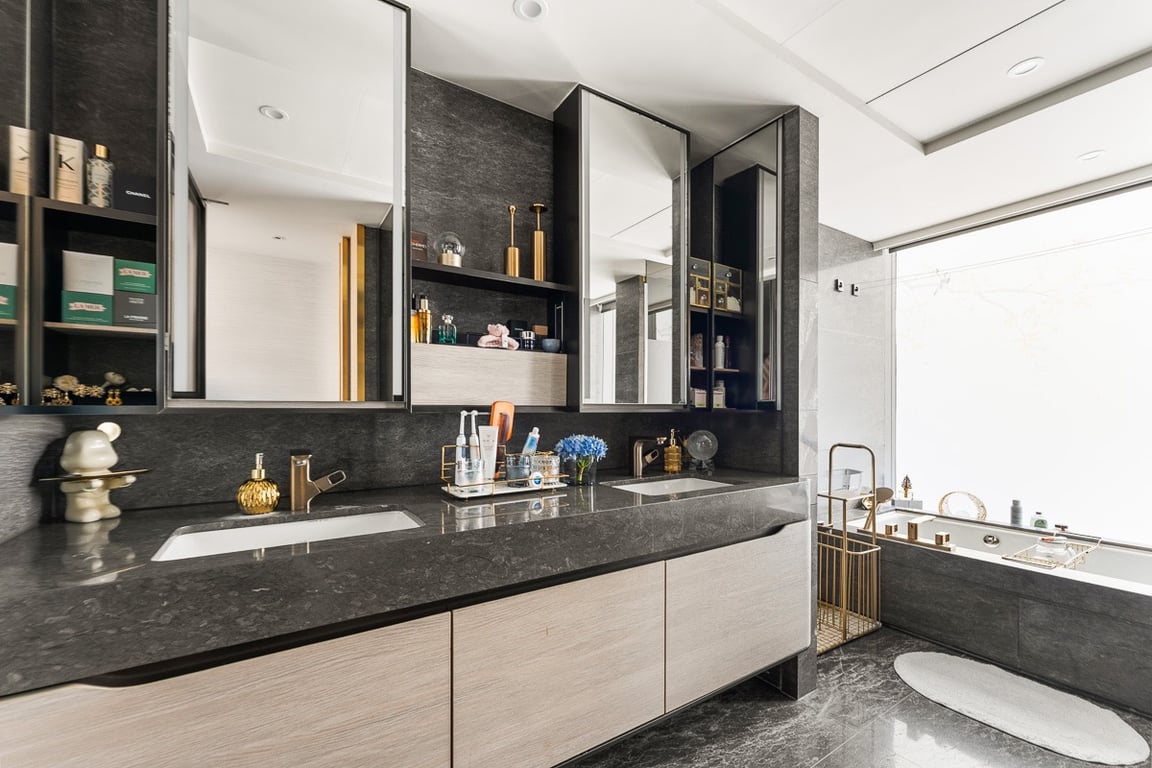 https://img.propertyraptor.com/cdn-cgi/imagedelivery/KD5bF_AFL0JDTbKLWF7z9g/ap8/ap8_001/hornet/prp/img/60dc3939517abb9ae8d50ebc2988dc9f-wtm.jpg/public