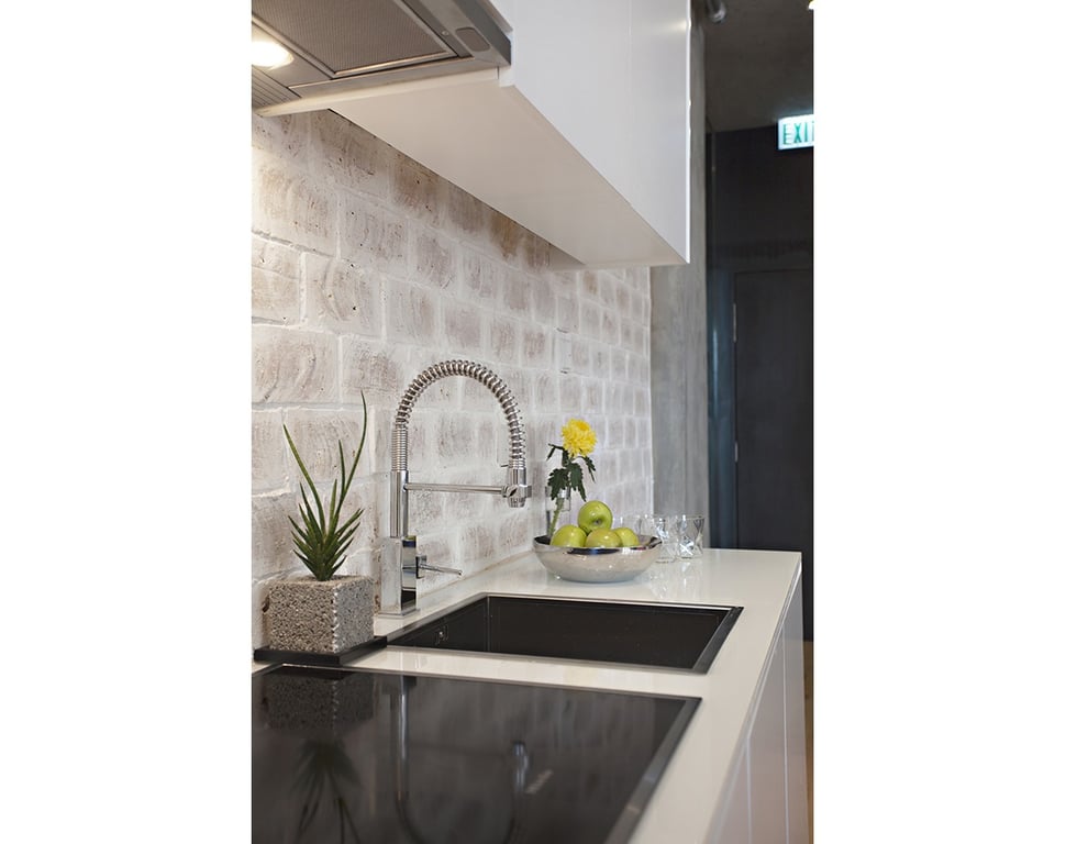 https://img.propertyraptor.com/cdn-cgi/imagedelivery/KD5bF_AFL0JDTbKLWF7z9g/ap8/ap8_001/hornet/prp/img/60e2d42ec7af88211af95d3484ca3444-wtm.jpg/public