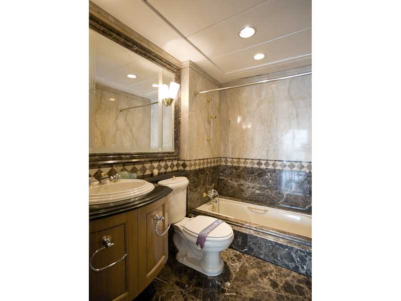 https://img.propertyraptor.com/cdn-cgi/imagedelivery/KD5bF_AFL0JDTbKLWF7z9g/ap8/ap8_001/hornet/prp/img/61a8841f627129143fda458376fcf5a3.jpg/public