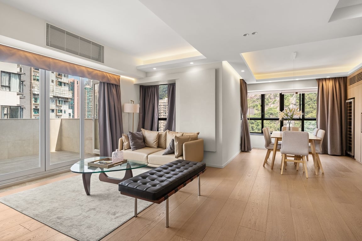 Elegant Terrace